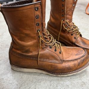 Red wing classic 8” moc 10877